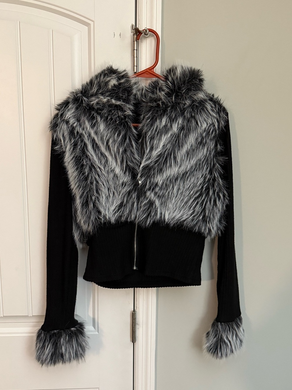Faux Fur Zip Up Knot Cardigan black size M